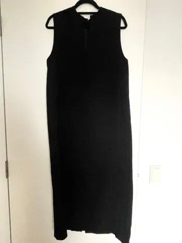 톨 사이즈 V컷 원피스