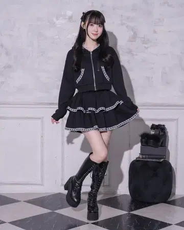 pium 사다리 레이스 프릴 후드티 세트 셋업