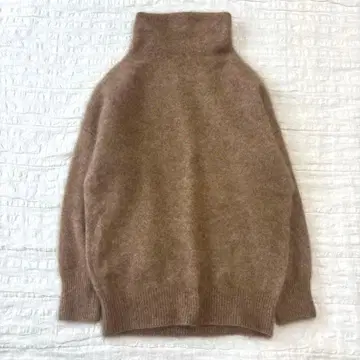 새상품급 저널 스탠다드 정가 21만원 니트 모 100% 복슬복슬