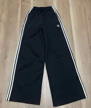 M212 M 사이즈 와이드 팬츠 adidas