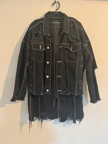 candy stripper RAGGED