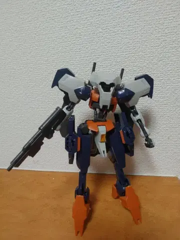 1/144 HG 유고 완성품 상품 동시 300엔 할인