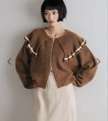 LOWRYSFARM 프릴 ZIP 가디건 카라 부착 브라운 니트