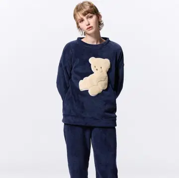[ 오하시 카즈야 착용 ] GU 마쉬멜로우 필 크루넥 세트 베어 곰 XL