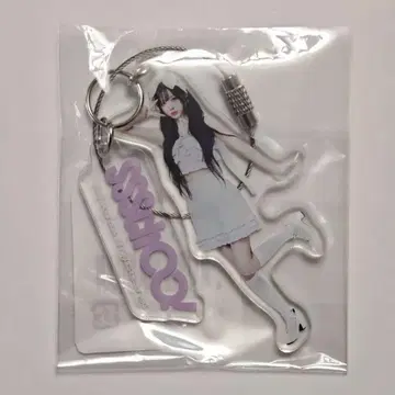 tripleS 아크릴 키링 채원