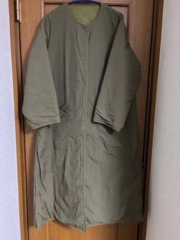 사만사 모스모스 리버서블 롱 퀼팅 코트