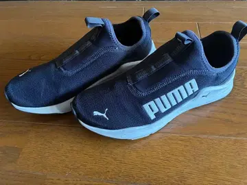 Puma 네이비 슬립온 스니커즈