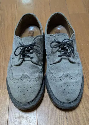 cause 그레이 윙 칩 신발 madeinENGLAND