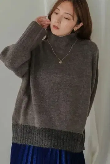 택 포함 새상품 부즈루드 2025 신상 스트레치 배색 니트 풀오버 차콜