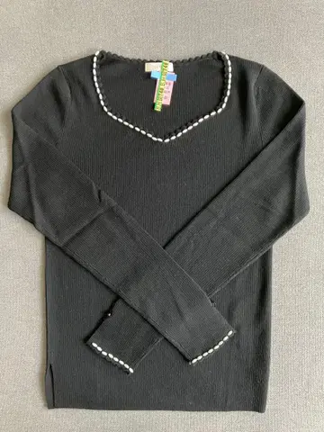 TOMORROWLAND DES PRES 펄 리브 V넥 풀오버