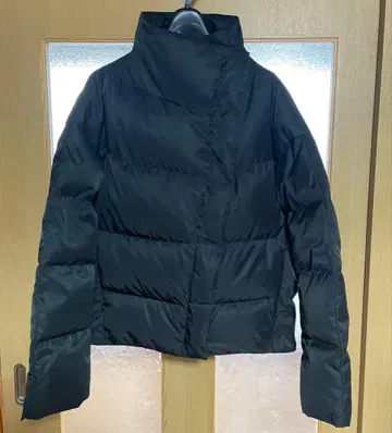 새상품급 띠어리 다운 자켓