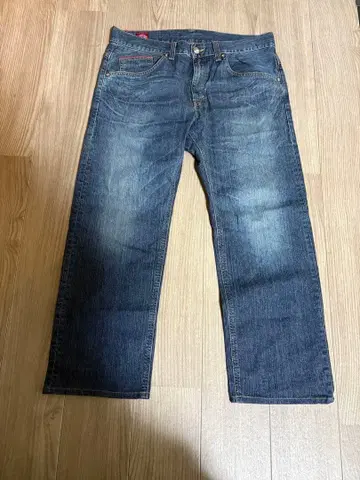 EDWIN 블루 트립 다크 블루 스트레이트 청바지 사이즈 36