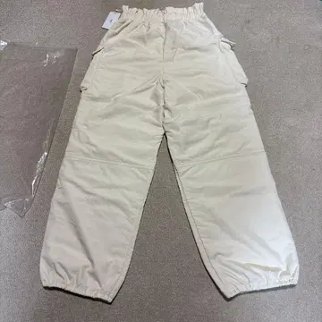 IVORY 완판? KBF 포켓 디테일 스노우 팬츠 프리 사이즈