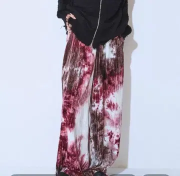 타이다이 벨로아 이지 팬츠 지나시스 미사용 새상품 이번 시즌 신상