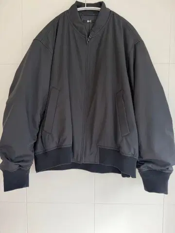 한번 단시간 착용 유니클로 C 보머 자켓 블랙 XL