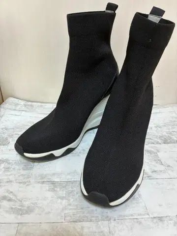 +diana TOKYO 하이 웨지 스트레치 니트 숏부츠 24.5