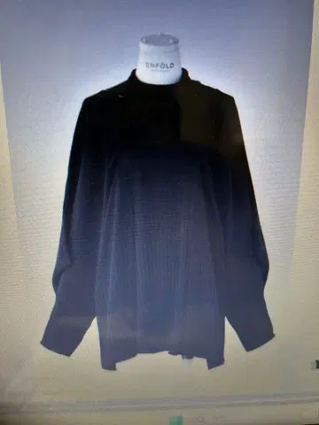 엔폴드 지난 시즌 드레이프 풀오버