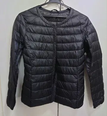 유니클로 다운 컴팩트 자켓 L 블랙