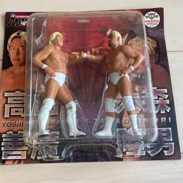 노 피어 타카야마 요시히로, 오모리 타카오 피규어