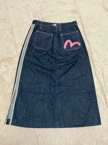 EVISU 에비수 새상품급 데님 스커트 핑크카모메 사이즈 36