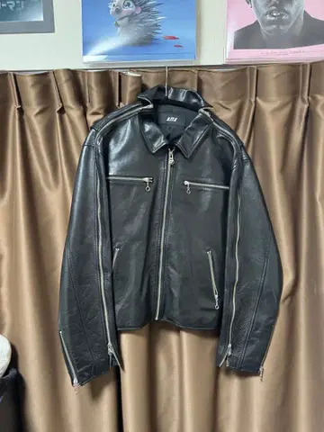 정가 10만 초과 D.T.T.K 블랙 라이더 자켓