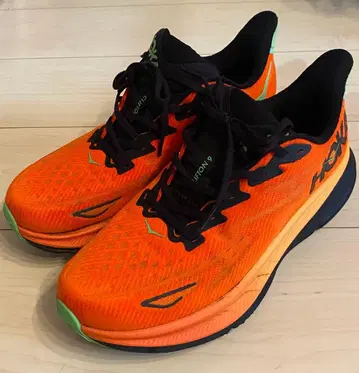 호카오네오네 클리프톤 9 오렌지