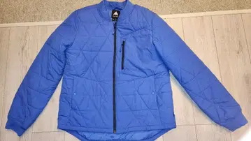 새상품급 BURTON 퀼팅 패딩 자켓 L 버튼 여성용