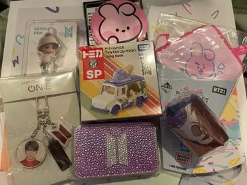 정국 BTS 굿즈 세트 토미카 펜 키링 꾹 쿠키