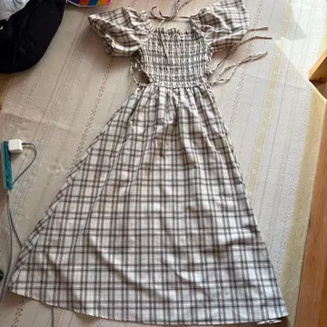 레이디 아젤 체크 무늬 원피스