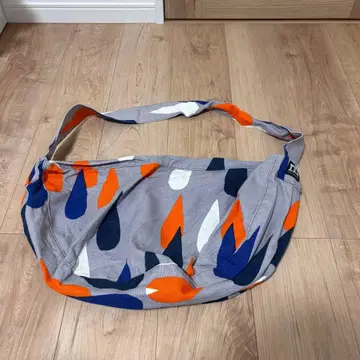 [레어] marimekko 반달 토트백 1