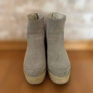 그레이 스웨이드 느낌 웨지힐 부티