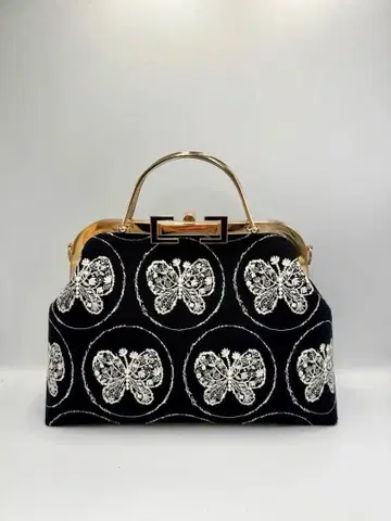 [ 핸드메이드 ] 자수 가마구치 백 #462