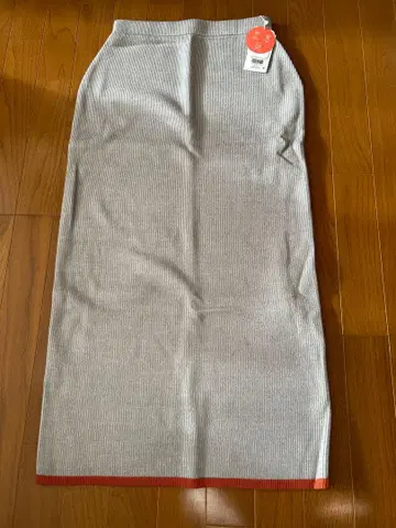 미사용 새상품 LEPSIM 12게이지 배색 니트 스커트 프리