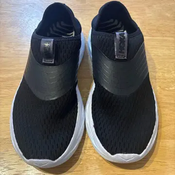 호카 오네오네 리커버리 슈즈 27cm