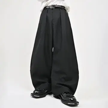 L2087 M 사이즈 (black) 지저인ONLINE 벌룬 슬랙스