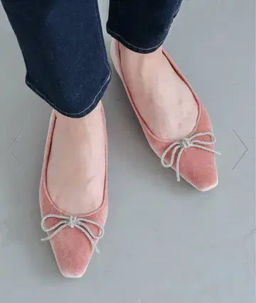 핑크 벨로아 플랫슈즈 리본 포함
