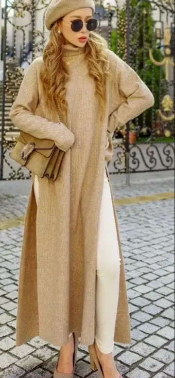 Side Deep Slit Long-tail Turtle KnitTops