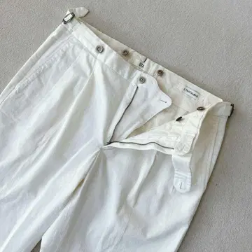 GTA HERRICK 사이드 조절 화이트 슬랙스 트라우저