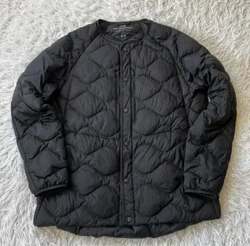 [ XL ] 유니클로 화이트 마운티니어링 울트라 라이트 다운 UNIQLO