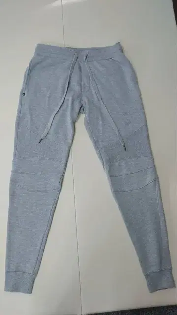 1PIU1UGUALE3 조거 팬츠 그레이