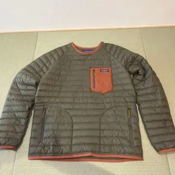 파타고니아 다운 스웨터 크루 M 사이즈