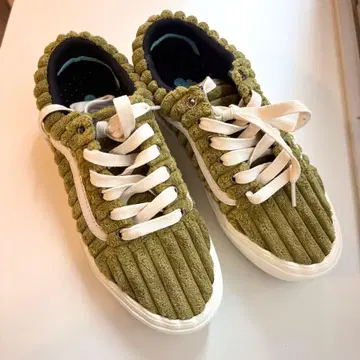 VANS (반스) 올드스쿨 코듀로이 스니커즈 23cm