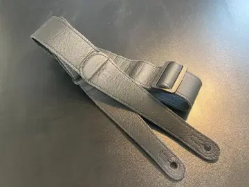 LEVY'S M7GG BLK (레비 기타 베이스용 가죽 스트랩)