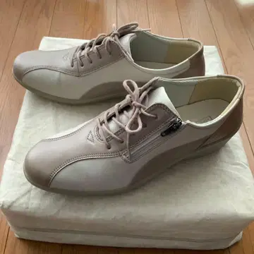 아키레스 솔보 지퍼 달린 스니커즈 25cm EEE