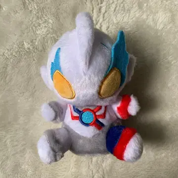 울트라맨 블레이저 폭신폭신 앉은 봉제 인형