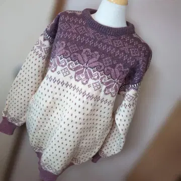 DALE OF NORWAY 꽃 패턴 니트 스웨터 크림 퍼플 52