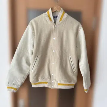 US 구제 의류 바시티 자켓 베이지/화이트 Esperanza 자수