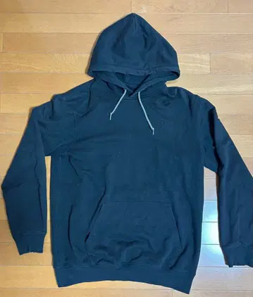 asics tiger 블랙 후드 부착 후드티