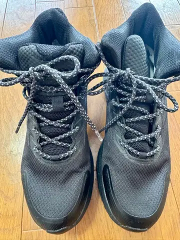 등산화 사이즈 25.0 블랙