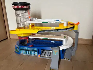 더블 액션 토미카 빌드